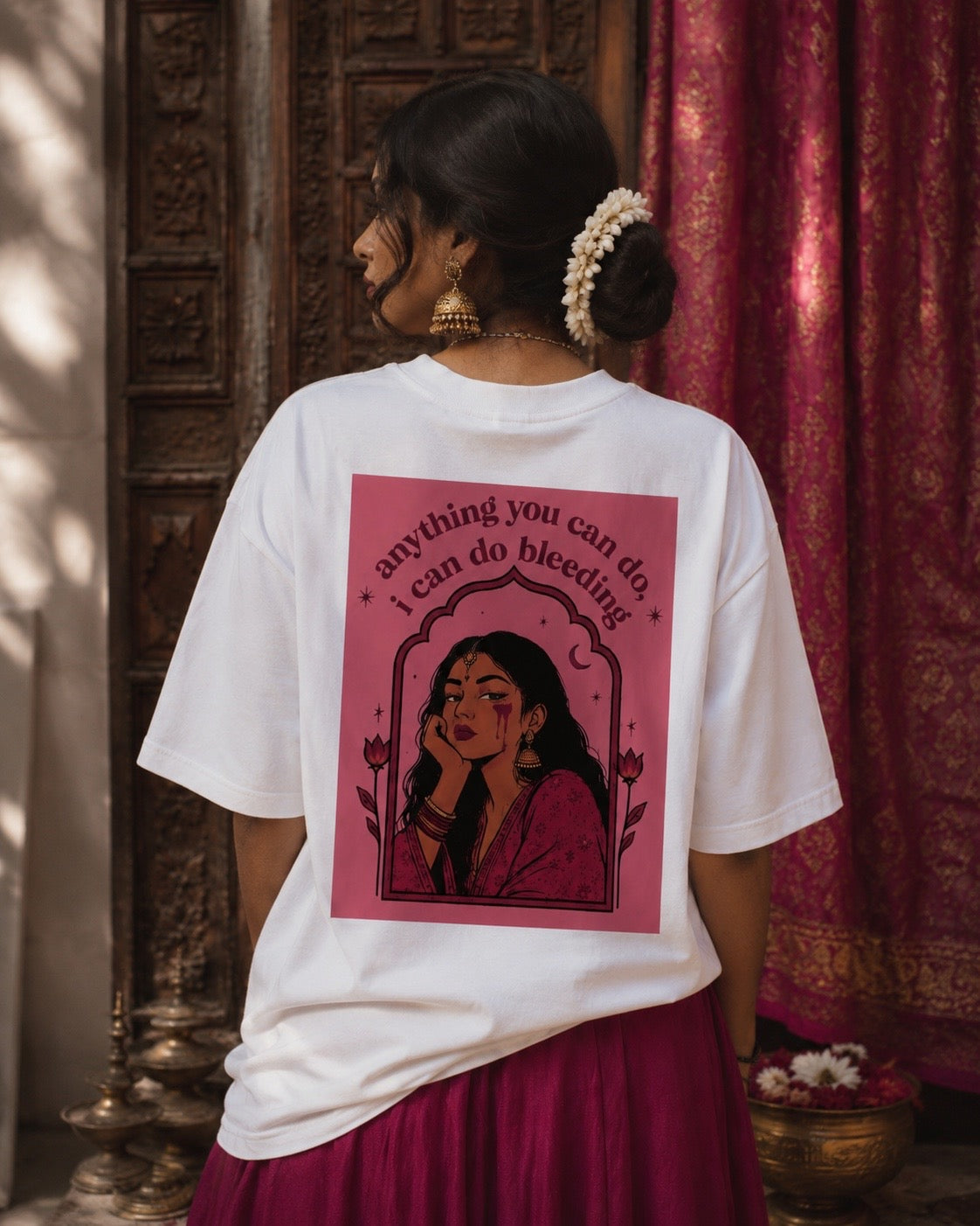 Bleeding Oversized Standard T-Shirt